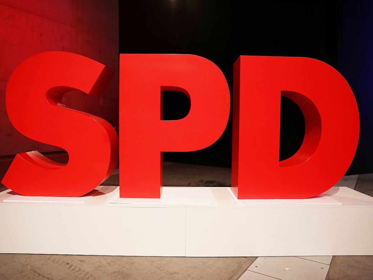 Berlin: Kandidaten für SPD-Landesvorsitz gehen auf Distanz zur CDU - bei Kurznachrichten Plus