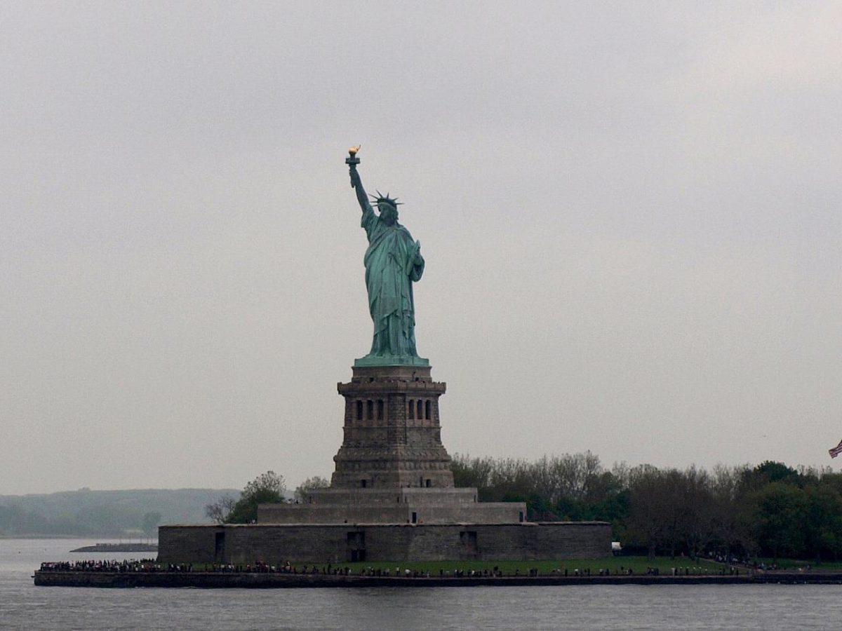 Alfred Biolek möchte noch einmal nach New York reisen - bei Kurznachrichten Plus