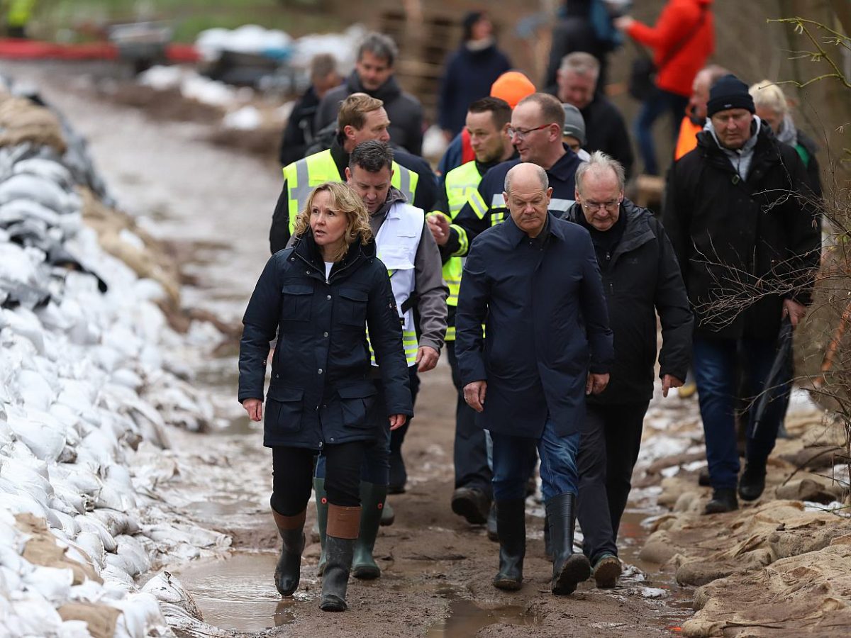 „Niemanden alleine lassen“ – Scholz verspricht Hochwasser-Hilfe - bei Kurznachrichten Plus