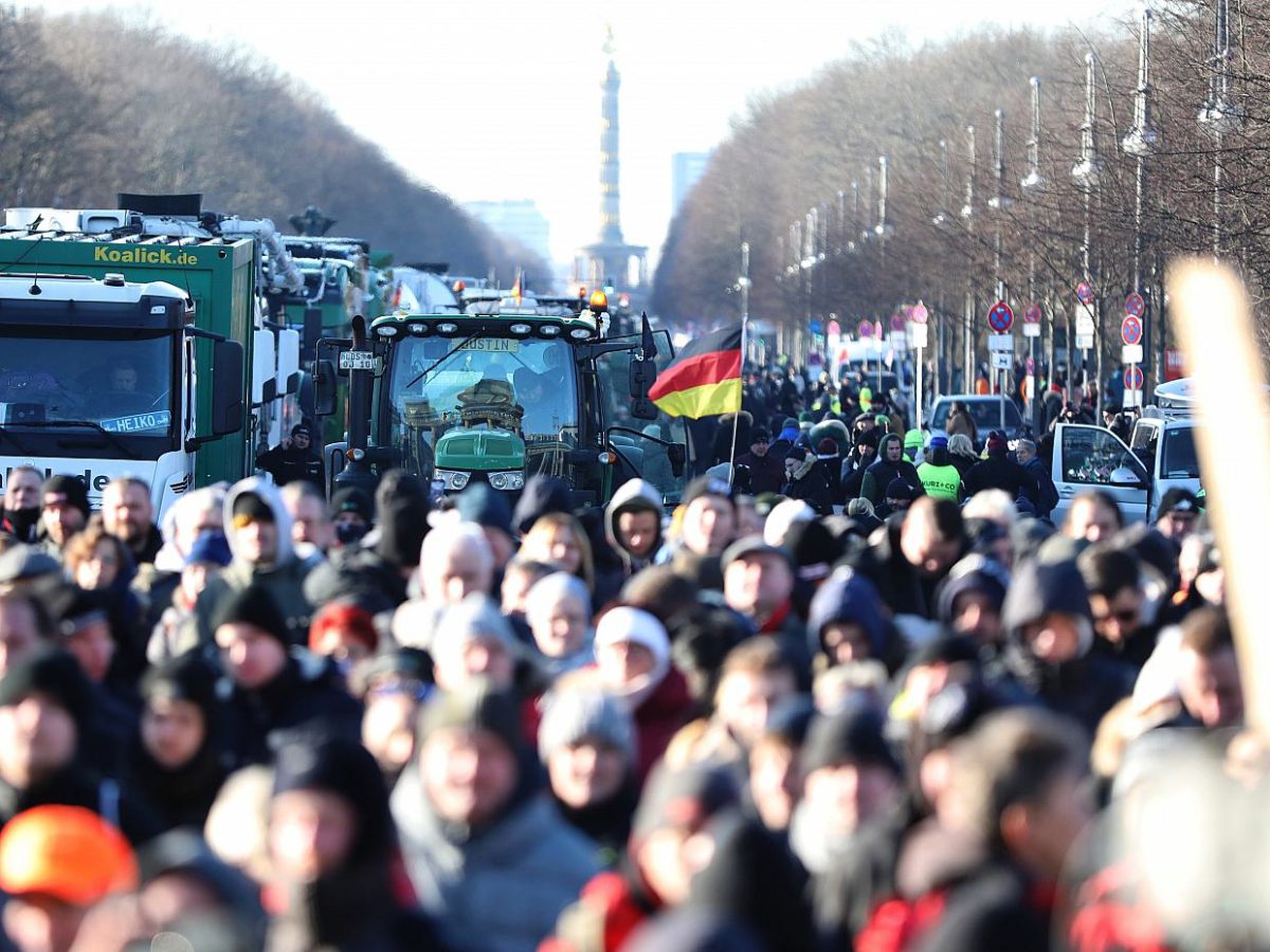 Brandenburgs Innenminister sieht Bauernproteste nicht unterwandert - bei Kurznachrichten Plus