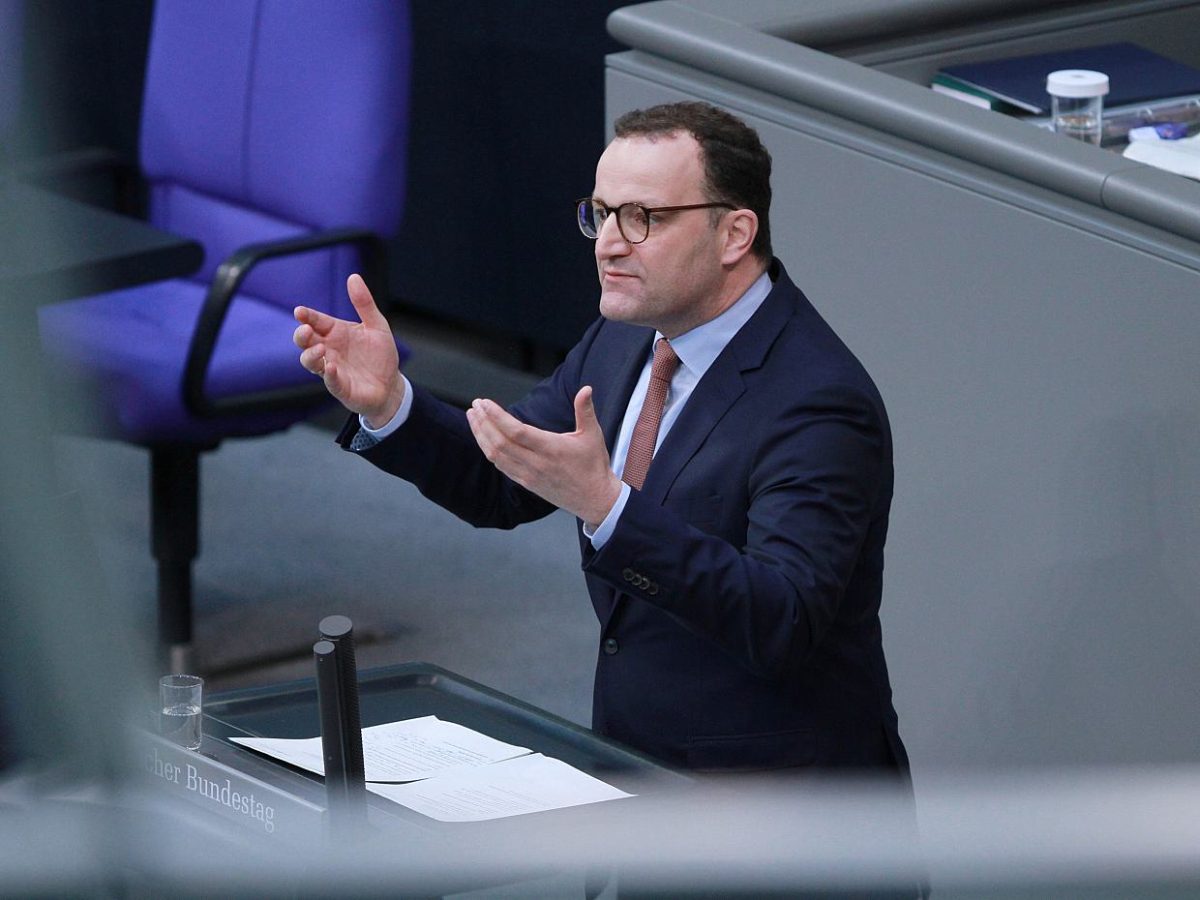 Spahn nennt NRW-Zahlen zu Tatverdächtigen „besorgniserregend“ - bei Kurznachrichten Plus