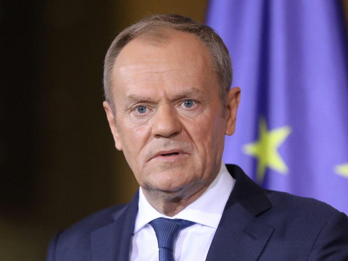 Tusk sieht neue Ära der „Vorkriegszeit“ in Europa - bei Kurznachrichten Plus