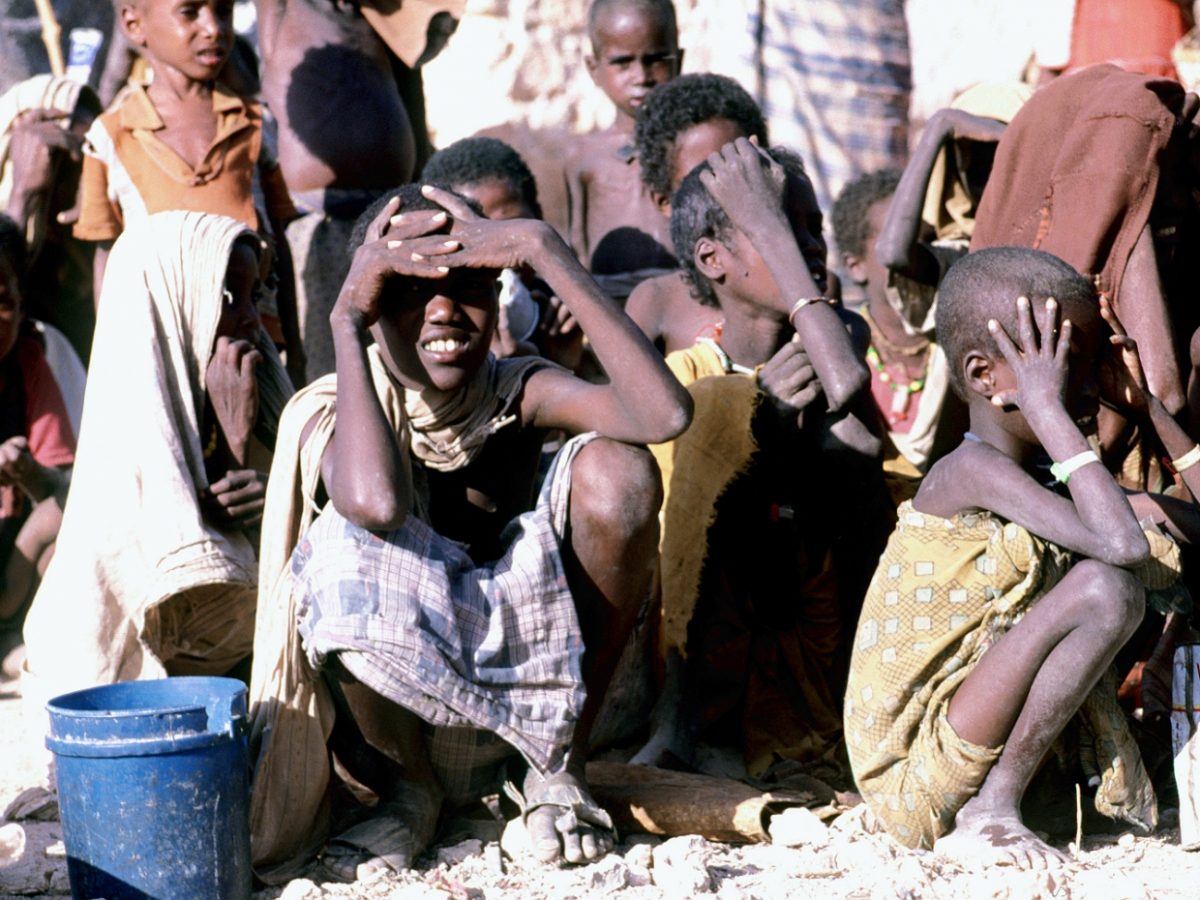 Britischer Außenminister warnt vor Hungerkatastrophe in Somalia - bei Kurznachrichten Plus