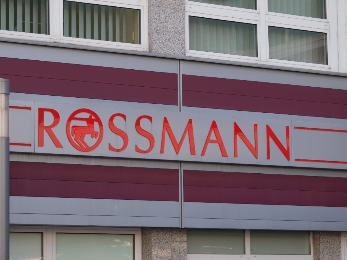 Rossmann: Onlinehandel von Mehrwertsteuersenkung ausklammern - bei Kurznachrichten Plus