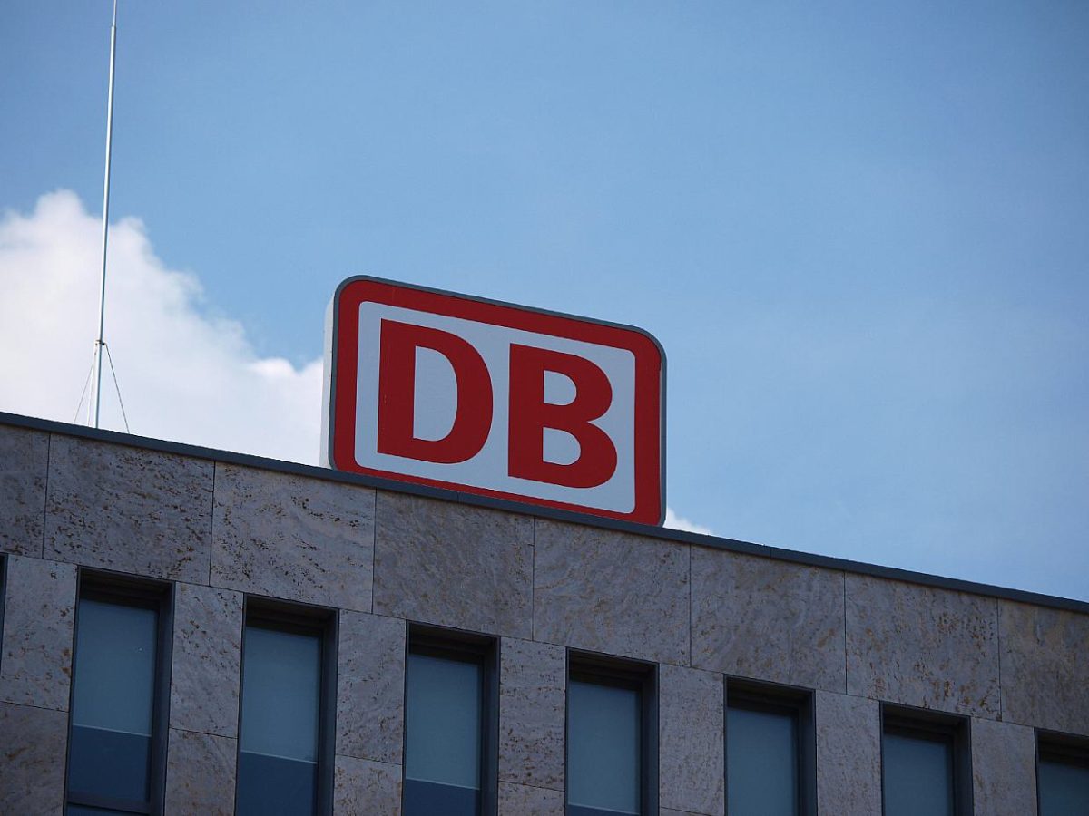 Bahn-Vorstand Pofalla lobt Einsatz in Düsseldorf nach Axt-Attacke - bei Kurznachrichten Plus