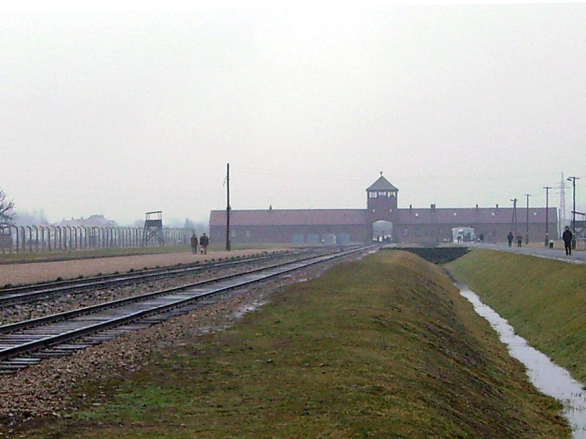 Maas ruft vor Auschwitz-Besuch zum Einsatz für Menschenrechte auf - bei Kurznachrichten Plus