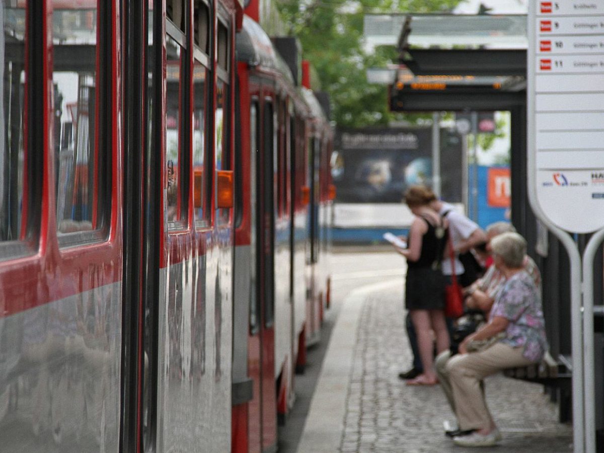 Alter von ÖPNV-Fahrern überdurchschnittlich hoch - bei Kurznachrichten Plus