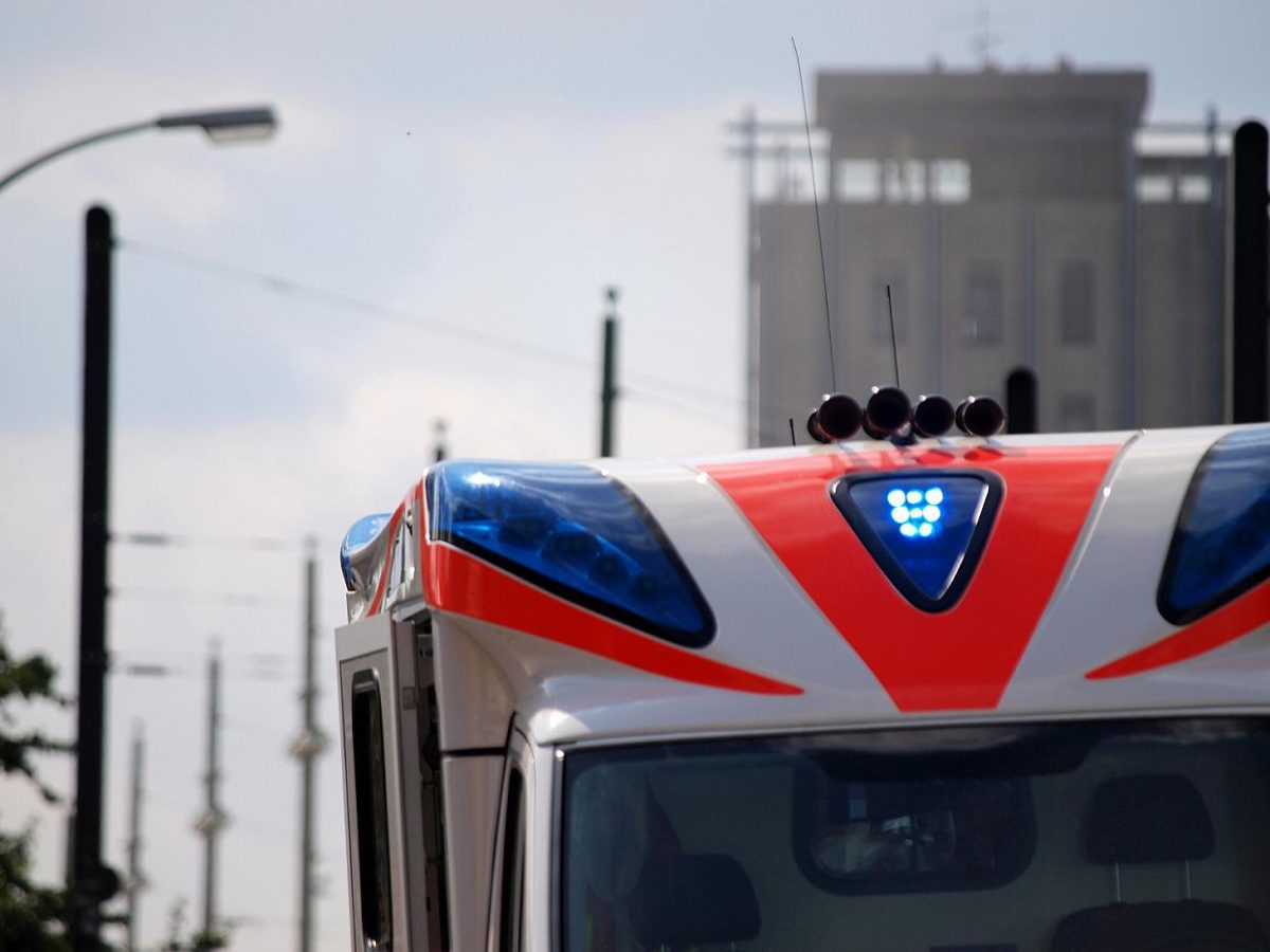 Baden-Württemberg: 80-jährige Fußgängerin stirbt bei Verkehrsunfall - bei Kurznachrichten Plus