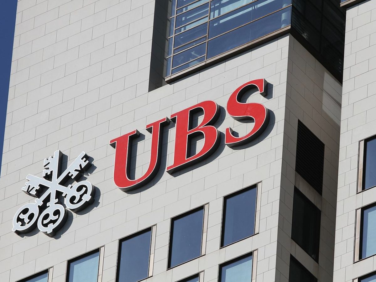 UBS-Deutschland-Chef verlässt die Bank - bei Kurznachrichten Plus