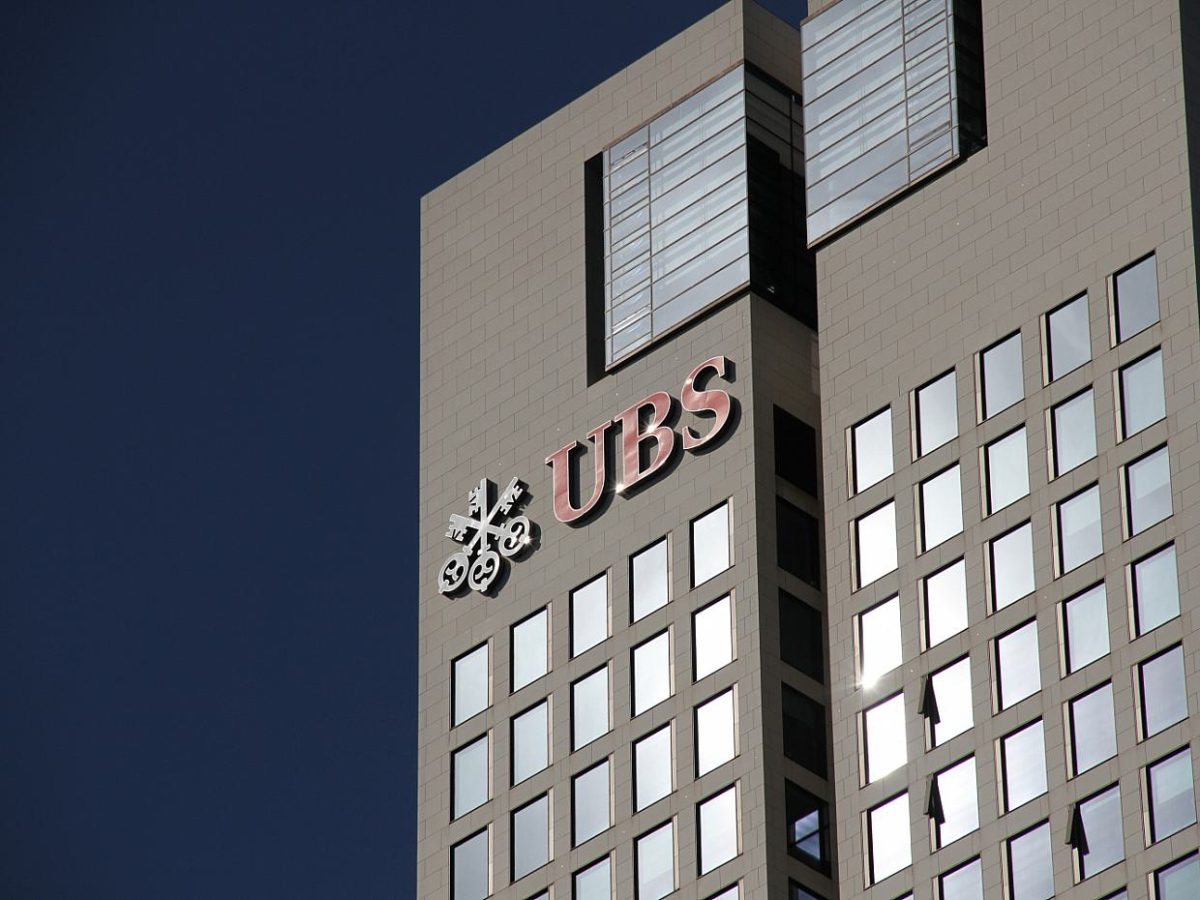 UBS plant Joint Venture mit japanischer Bank Sumitomo - bei Kurznachrichten Plus