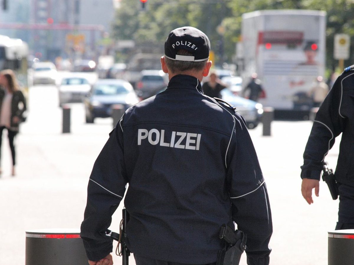 Berliner Polizeipräsidentin sorgt sich um Schutzausrüstung - bei Kurznachrichten Plus