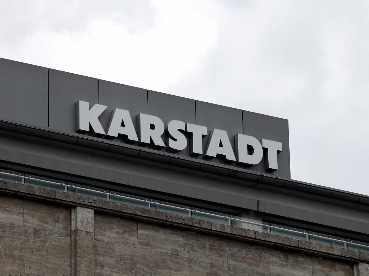 Kaufhof und Karstadt verkünden Zusammenschluss - bei Kurznachrichten Plus