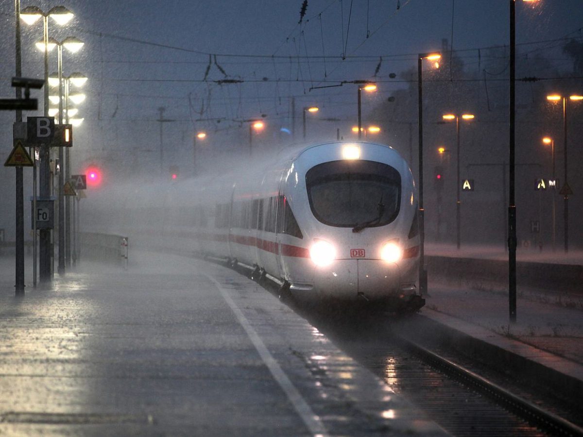 Sturm fegt über Deutschland – Bahnverkehr bundesweit beeinträchtigt - bei Kurznachrichten Plus