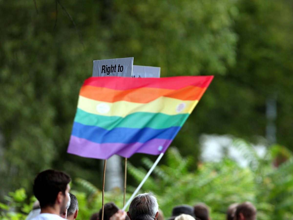 UEFA verbietet Regenbogenfarben für Münchener Stadion - bei Kurznachrichten Plus