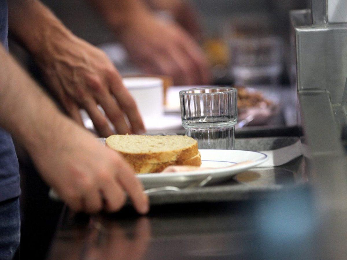 Staat fördert Mittagessen in Schulkantinen mit 1,2 Milliarden Euro - bei Kurznachrichten Plus