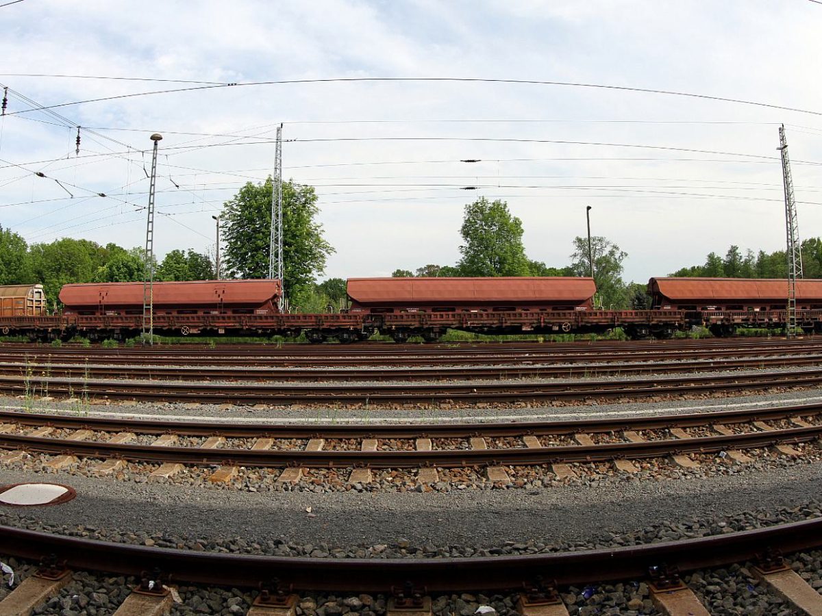 Bahn soll wegen Niedrigwasser Binnenschifffahrt ersetzen - bei Kurznachrichten Plus