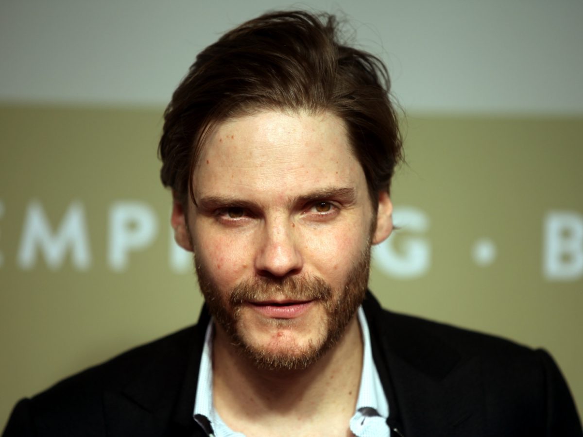 Daniel Brühl: „Die öffentliche Kontrolle wird immer massiver“ - bei Kurznachrichten Plus