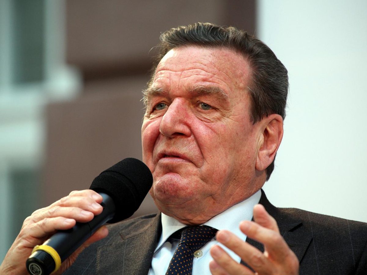 Schröder will nicht mehr Aufsichtsrat bei Gazprom werden - bei Kurznachrichten Plus