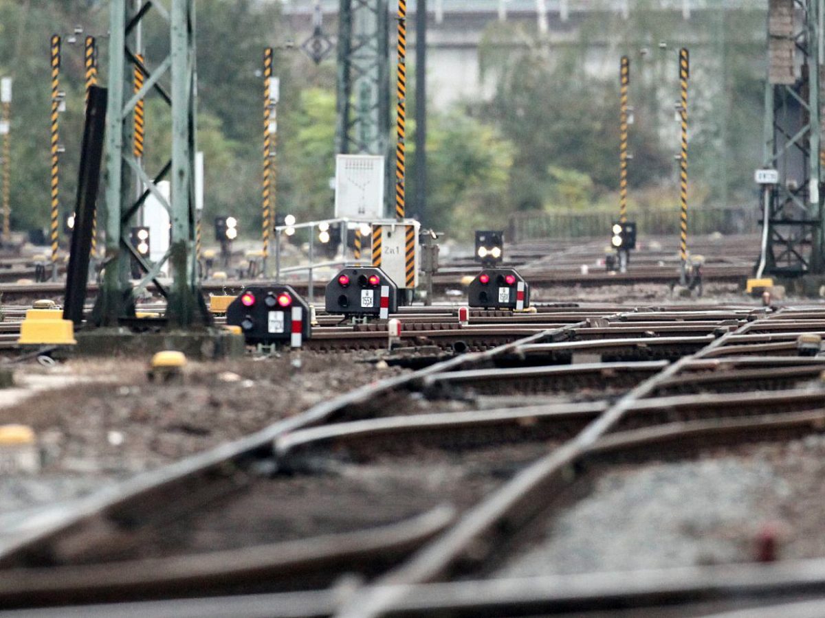 Bericht: Thüringen stimmte wegen Bahn-Zusagen für Maut - bei Kurznachrichten Plus