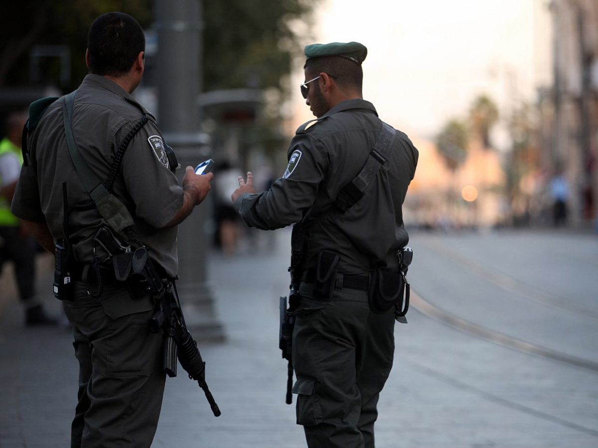 Polizei geht nach Explosionen in Jerusalem von Anschlag aus - bei Kurznachrichten Plus