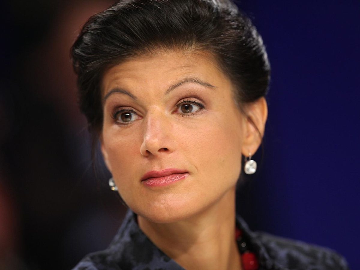 Umfrage: Wagenknecht-Rückzug könnte Linke Stimmen kosten - bei Kurznachrichten Plus