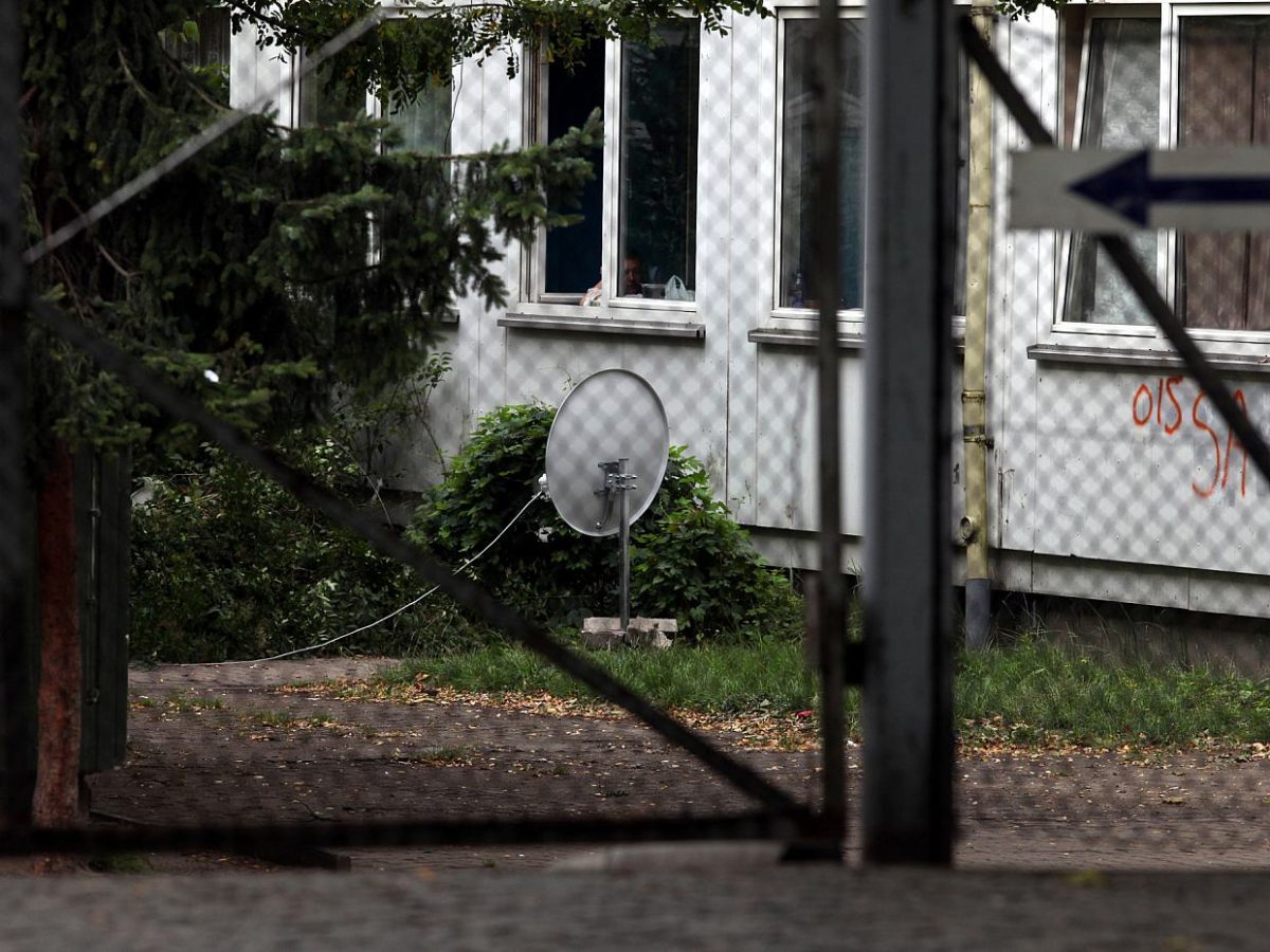 Kommunen in NRW fordern mehr Unterbringungsplätze für Flüchtlinge - bei Kurznachrichten Plus