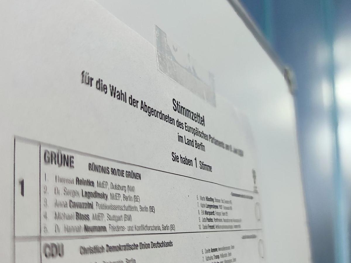 Europawahl: Zustrom in Wahllokale bis 14 Uhr etwas größer als 2019 - bei Kurznachrichten Plus