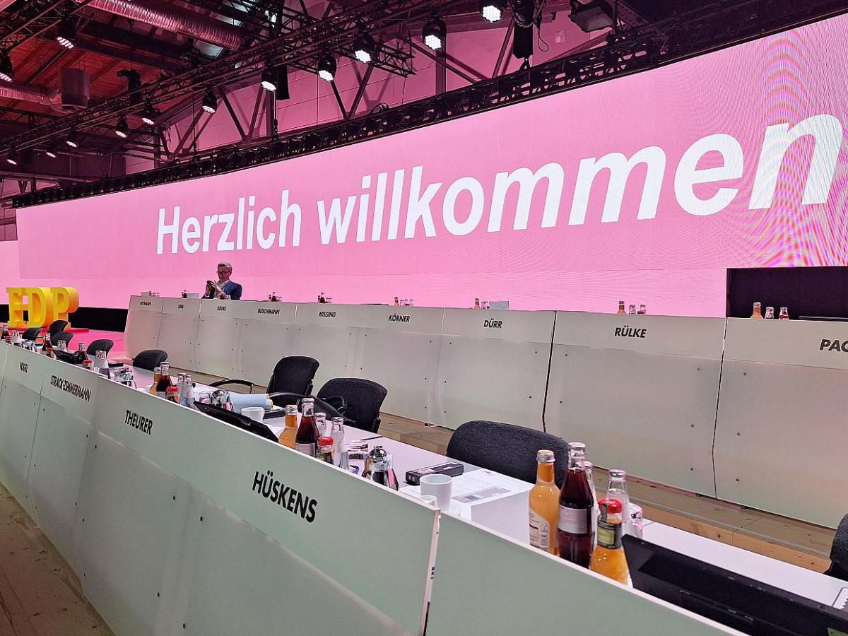 FDP setzt Bundesparteitag in Berlin fort - bei Kurznachrichten Plus