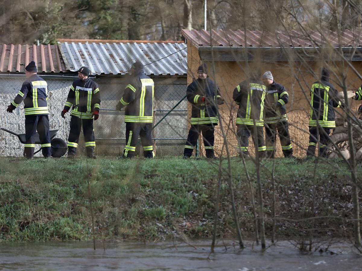 Feuerwehrverband hält Deutschland gut für Hochwasserlagen gewappnet - bei Kurznachrichten Plus