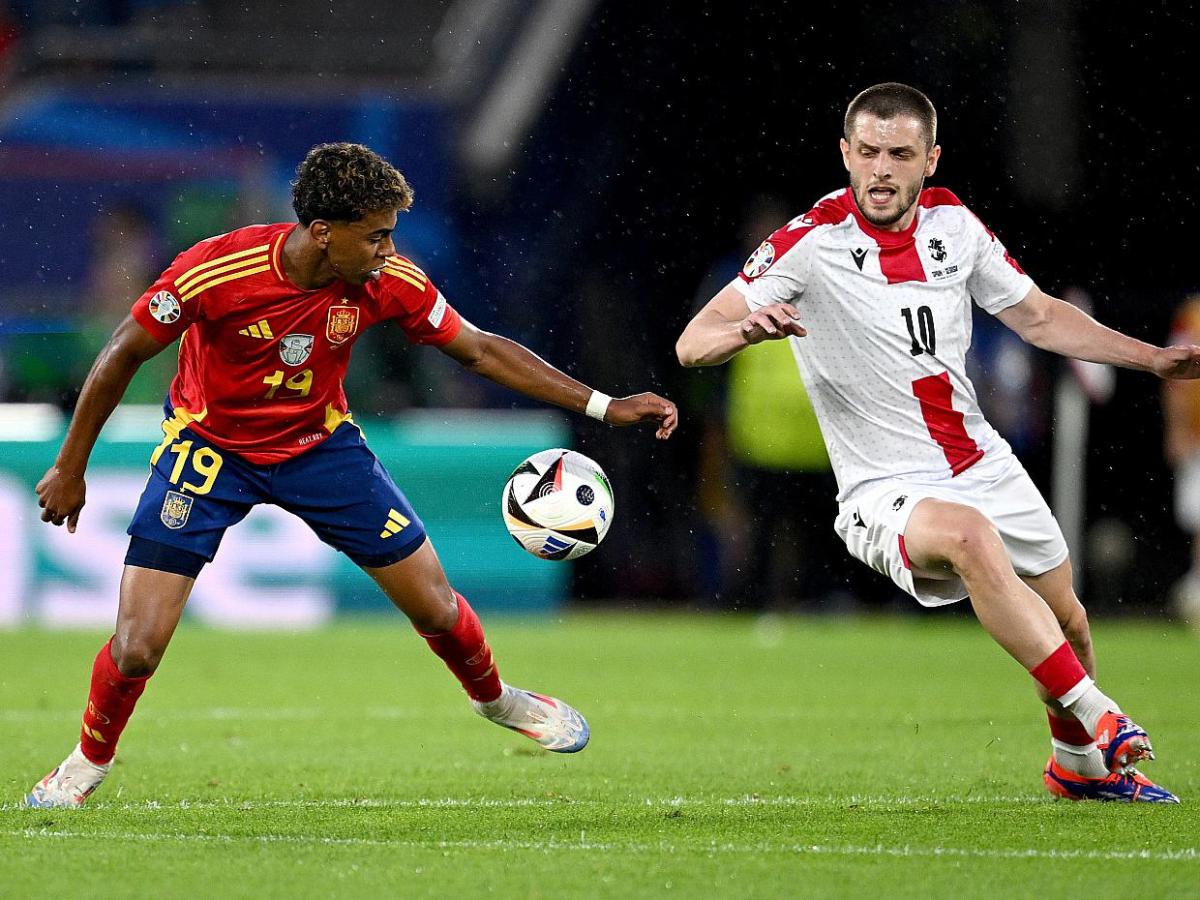 Fußball-EM: Spanien gewinnt Achtelfinale gegen Georgien - bei Kurznachrichten Plus