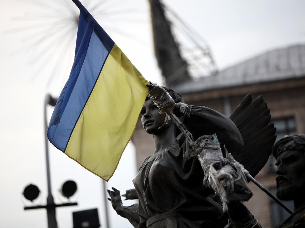 Habeck verneint drohende militärische Niederlage der Ukraine - bei Kurznachrichten Plus