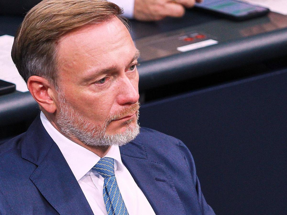 Lindner blockiert erneut höhere Beitragsbemessungsgrenzen - bei Kurznachrichten Plus