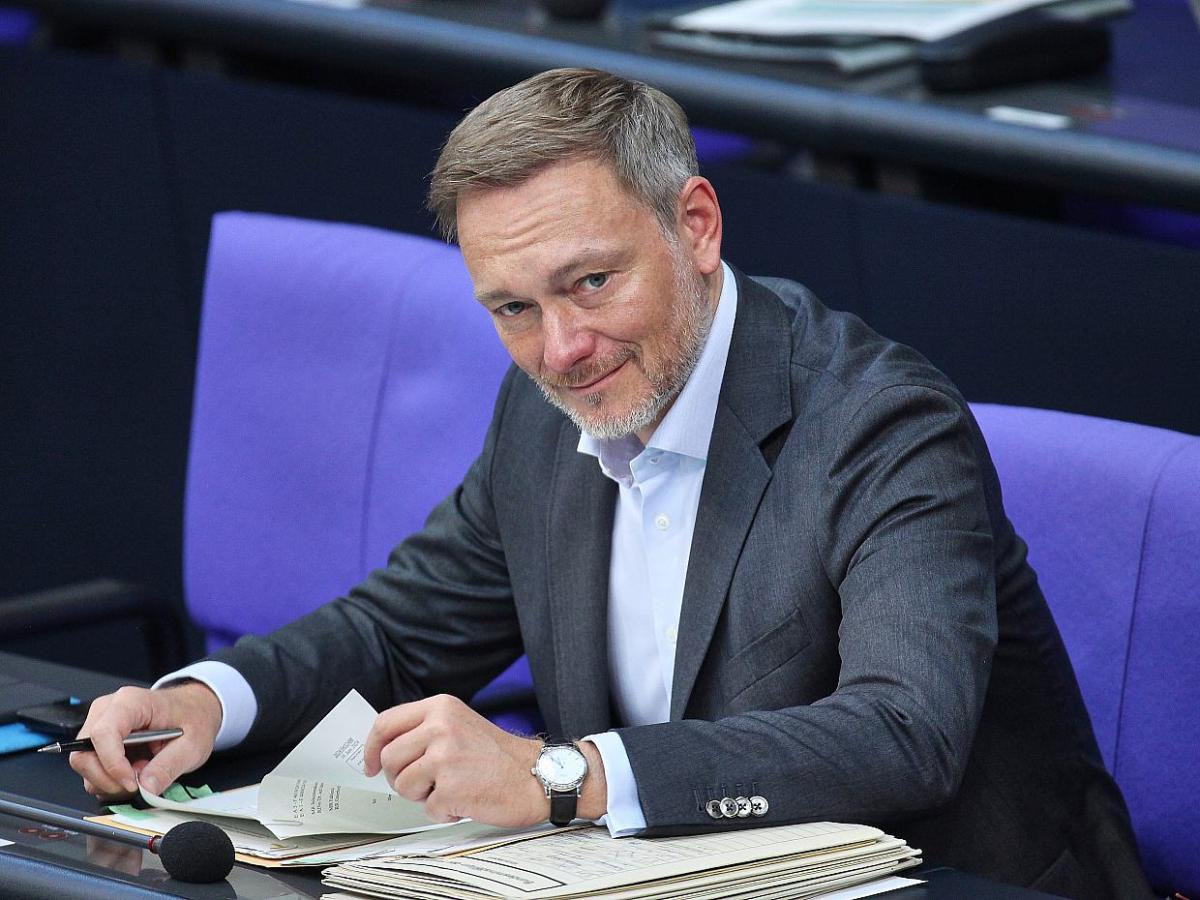 Lindner pocht auf restriktive Fiskalpolitik in Europa - bei Kurznachrichten Plus