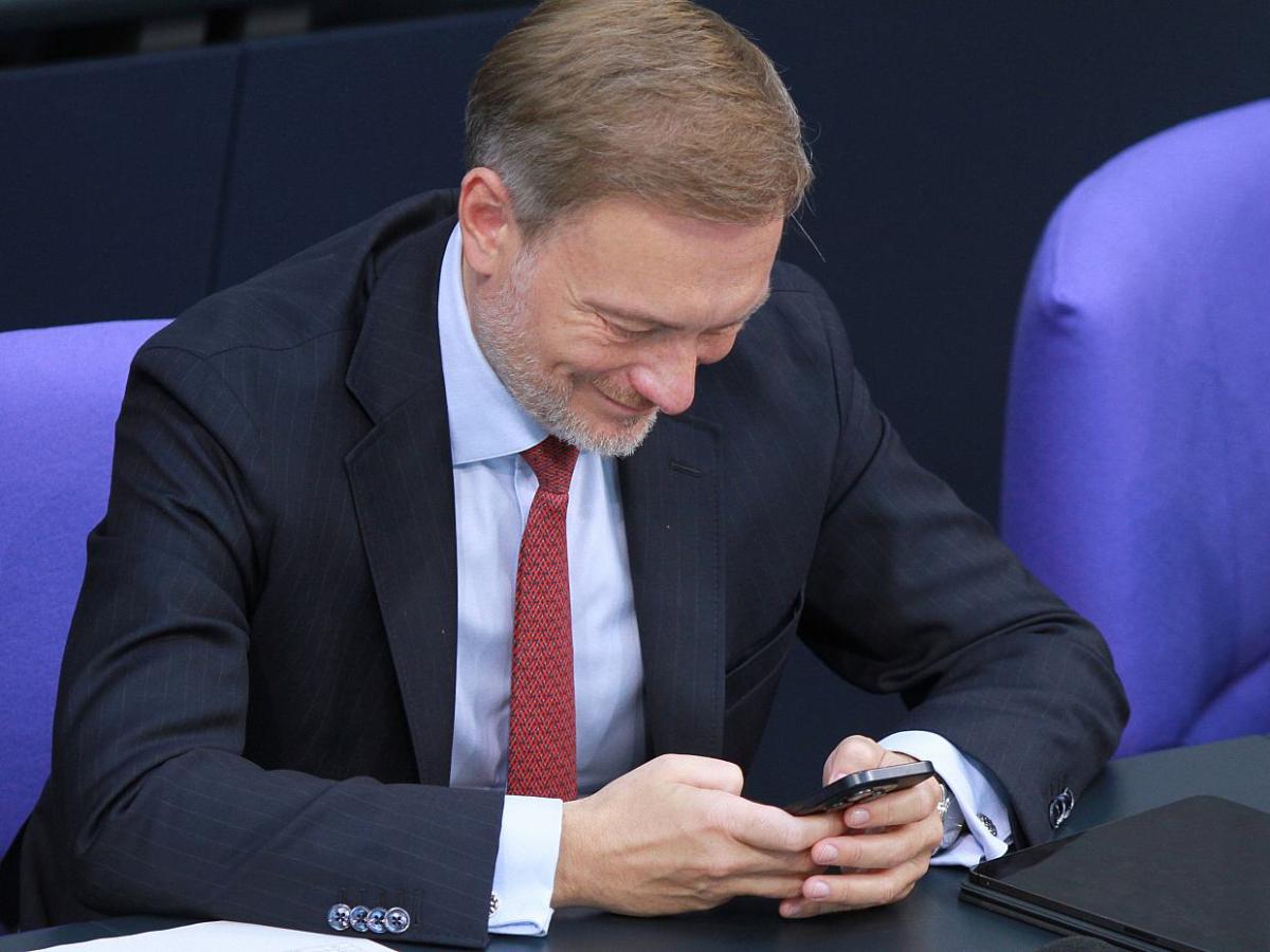 Lindner will Spekulationsfrist auf Wertpapiergewinne einführen - bei Kurznachrichten Plus