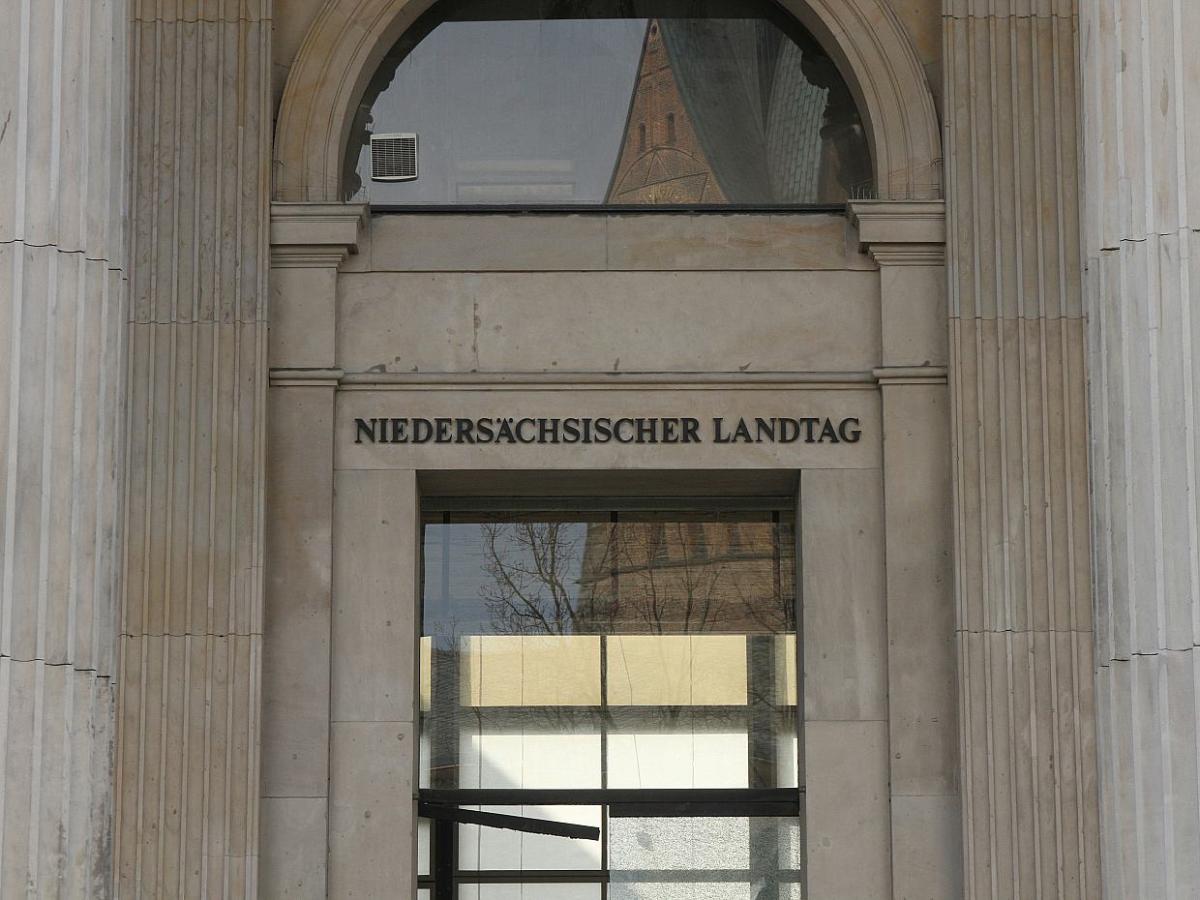 Niedersachsen-SPD will Hausordnung für Landtag - bei Kurznachrichten Plus