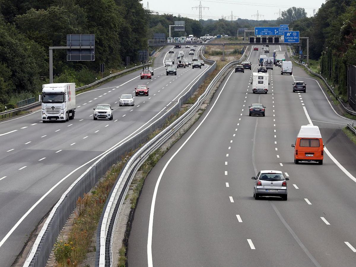 NRW-Verkehrsminister kritisiert Sparpläne für Autobahnen - bei Kurznachrichten Plus