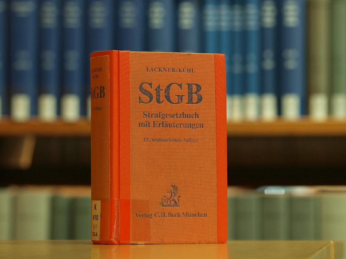 Ost-Grüne wollen DDR-Erfahrung in Abtreibungsdebatte einbeziehen - bei Kurznachrichten Plus