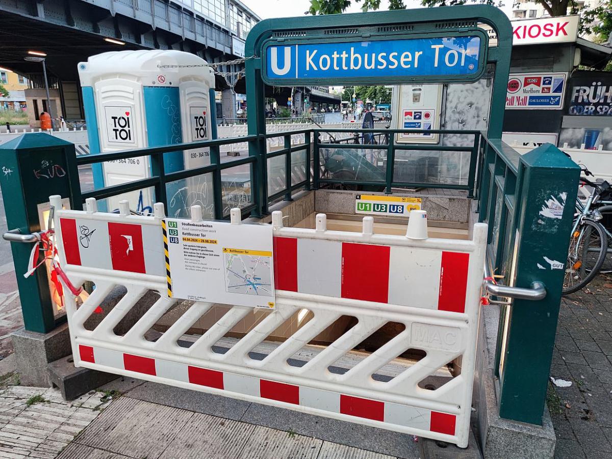 Toter in Berliner U-Bahnhof gefunden – Mordkommission ermittelt - bei Kurznachrichten Plus