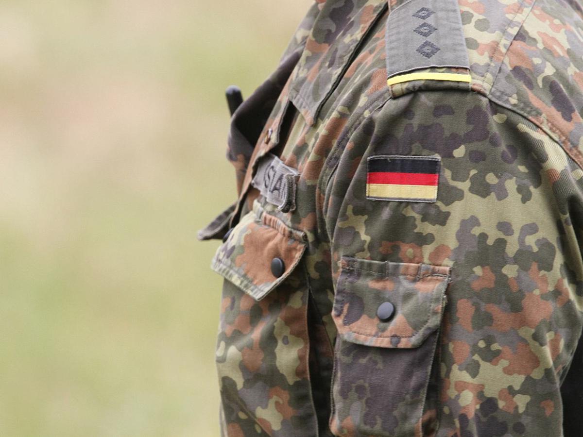 Union will mehr Tempo bei Drohnennutzung durch Bundeswehr - bei Kurznachrichten Plus