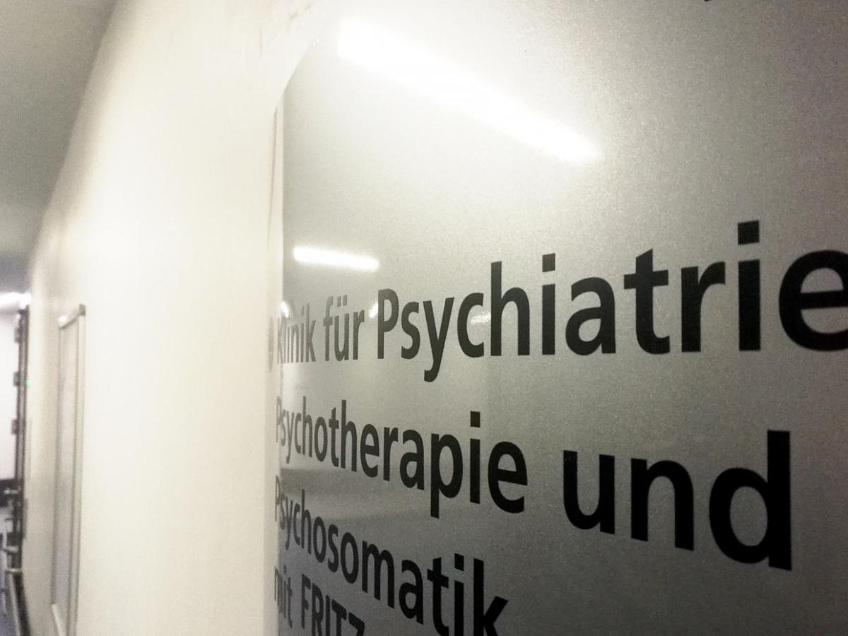 Viele psychiatrische Einrichtungen verfehlen Personalvorgabe - bei Kurznachrichten Plus