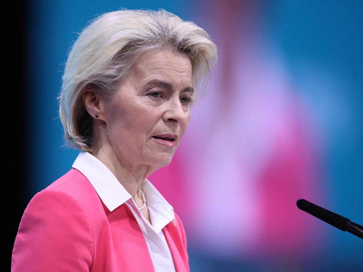 Von der Leyen weicht Frage nach Zusammenarbeit mit EKR aus - bei Kurznachrichten Plus