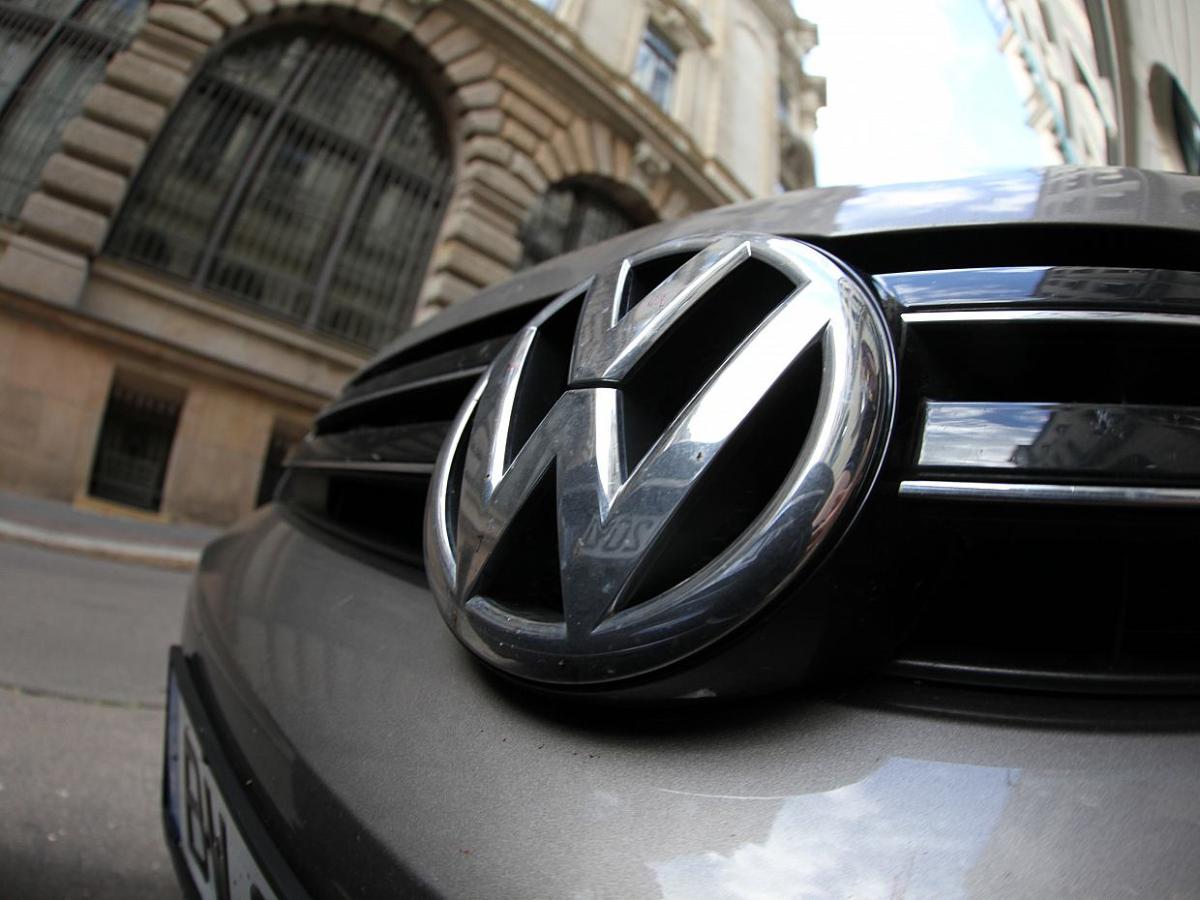 VW-Chef Blume verteidigt umstrittene Doppel-Rolle - bei Kurznachrichten Plus